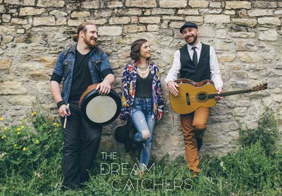 The Dreamcatchers, un artiste CANAL BLEU PRODUCTIONS – diffusion et productions de spectacles en Pays de la Loire